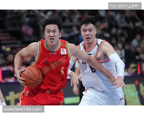 CBA八一对阵福建精彩视频回顾与赛后分析全景呈现